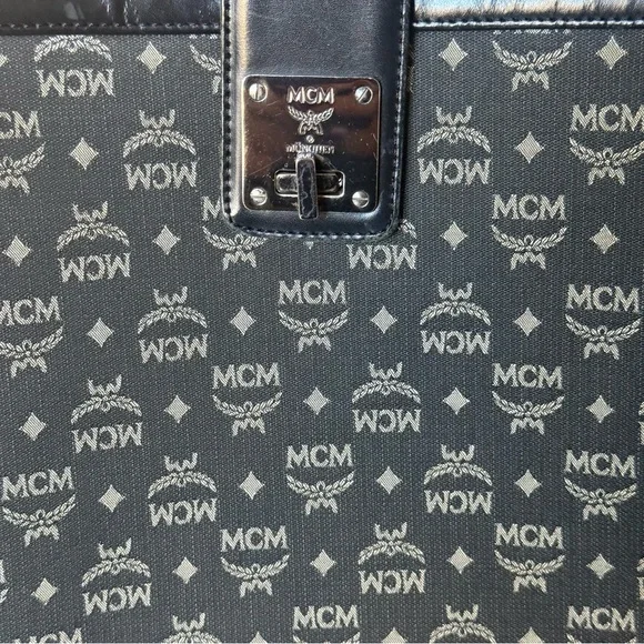 💎RARE MCM VINTAGE BUCKET BAG/ DENIM & LEATHER MATERIAL 💎 - Picture 2 of 13